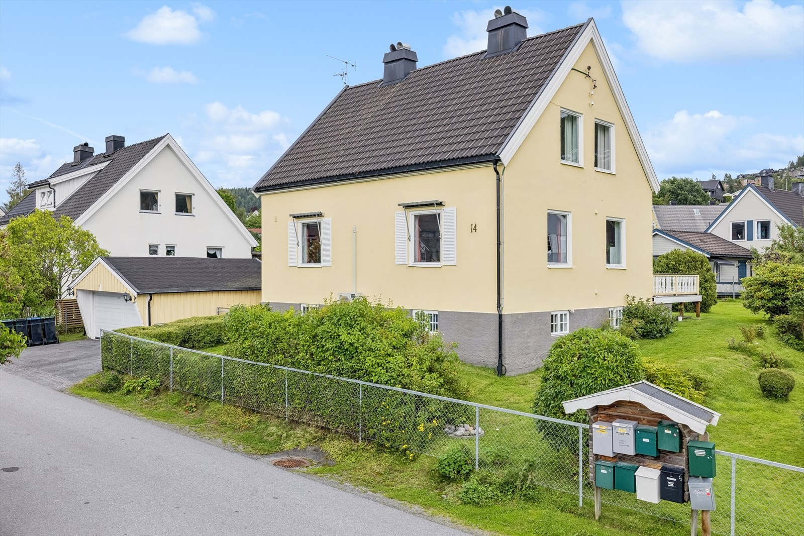 Sjarmerende enebolig fra 1917 med sentral beliggenhet i Tinnebyen. Galleribilde