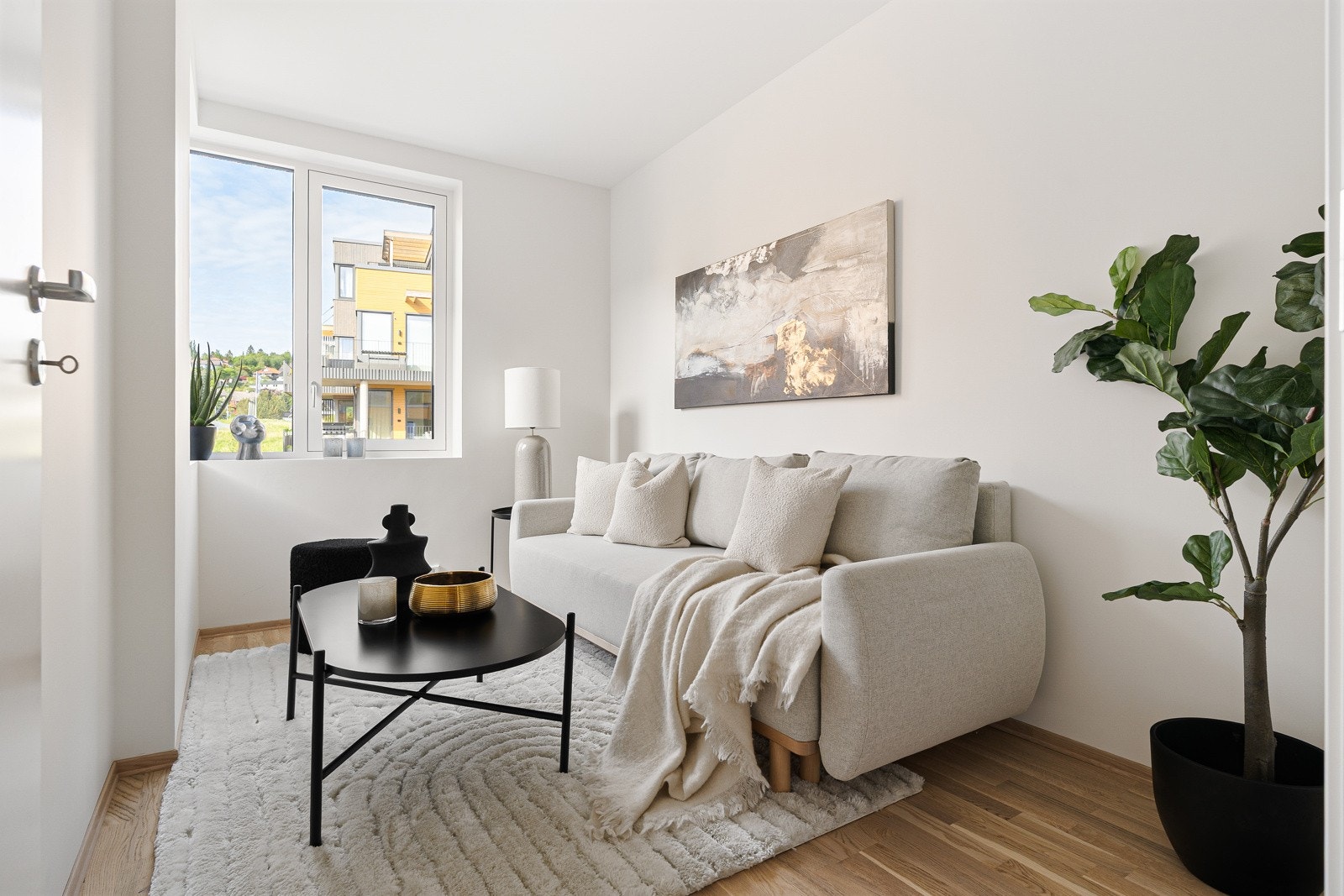 Det nest største soverommet er på 8,9 kvm. og vender mot nordøst. Galleribilde