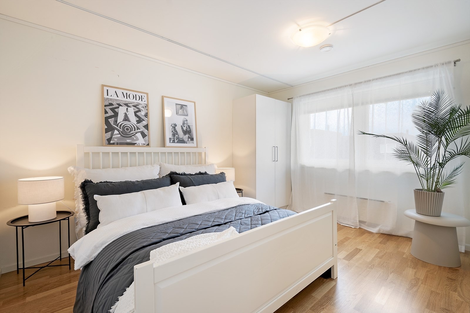 Soverom I Galleribilde