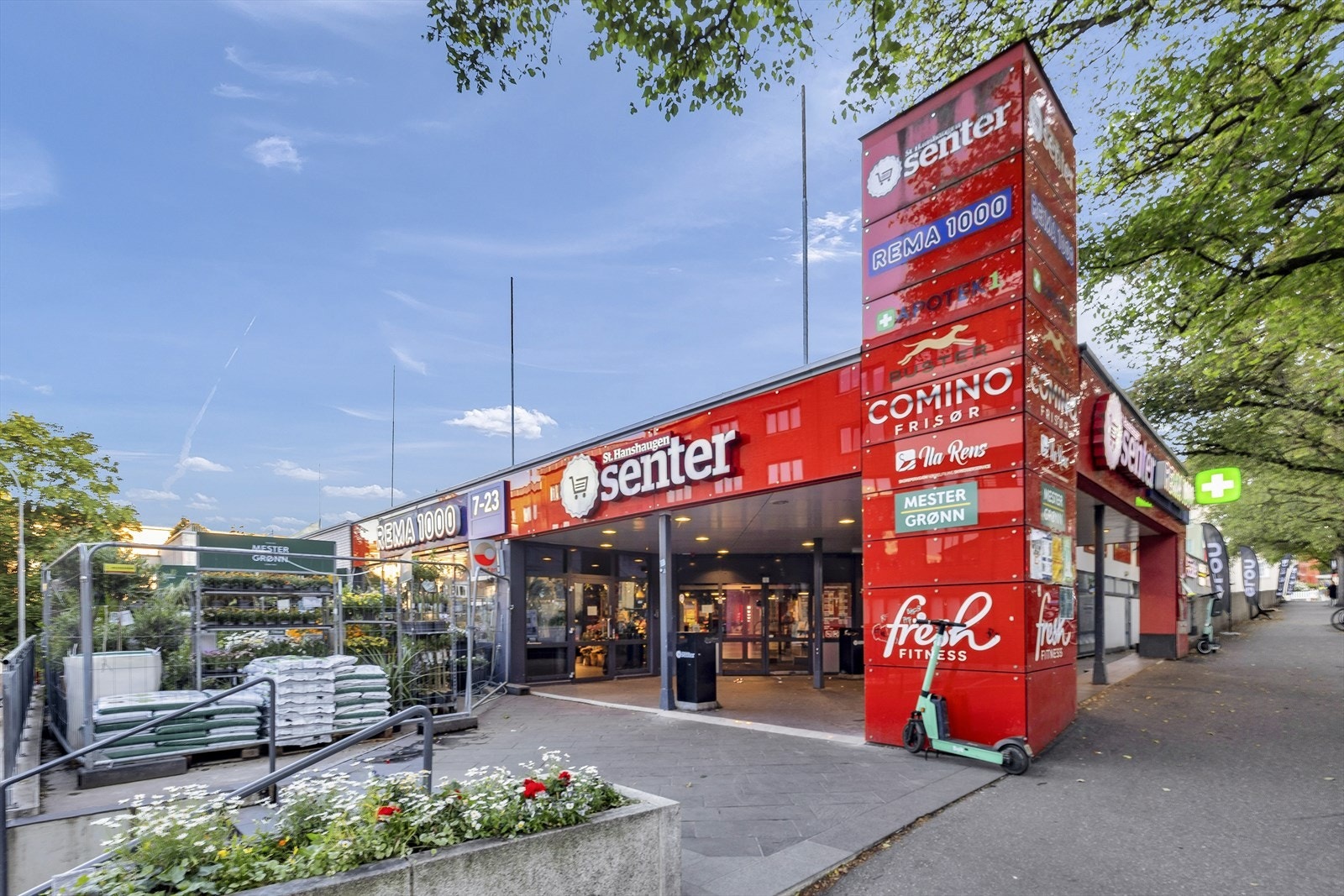 St. Hanshaugen senter som nærmeste nabo Galleribilde