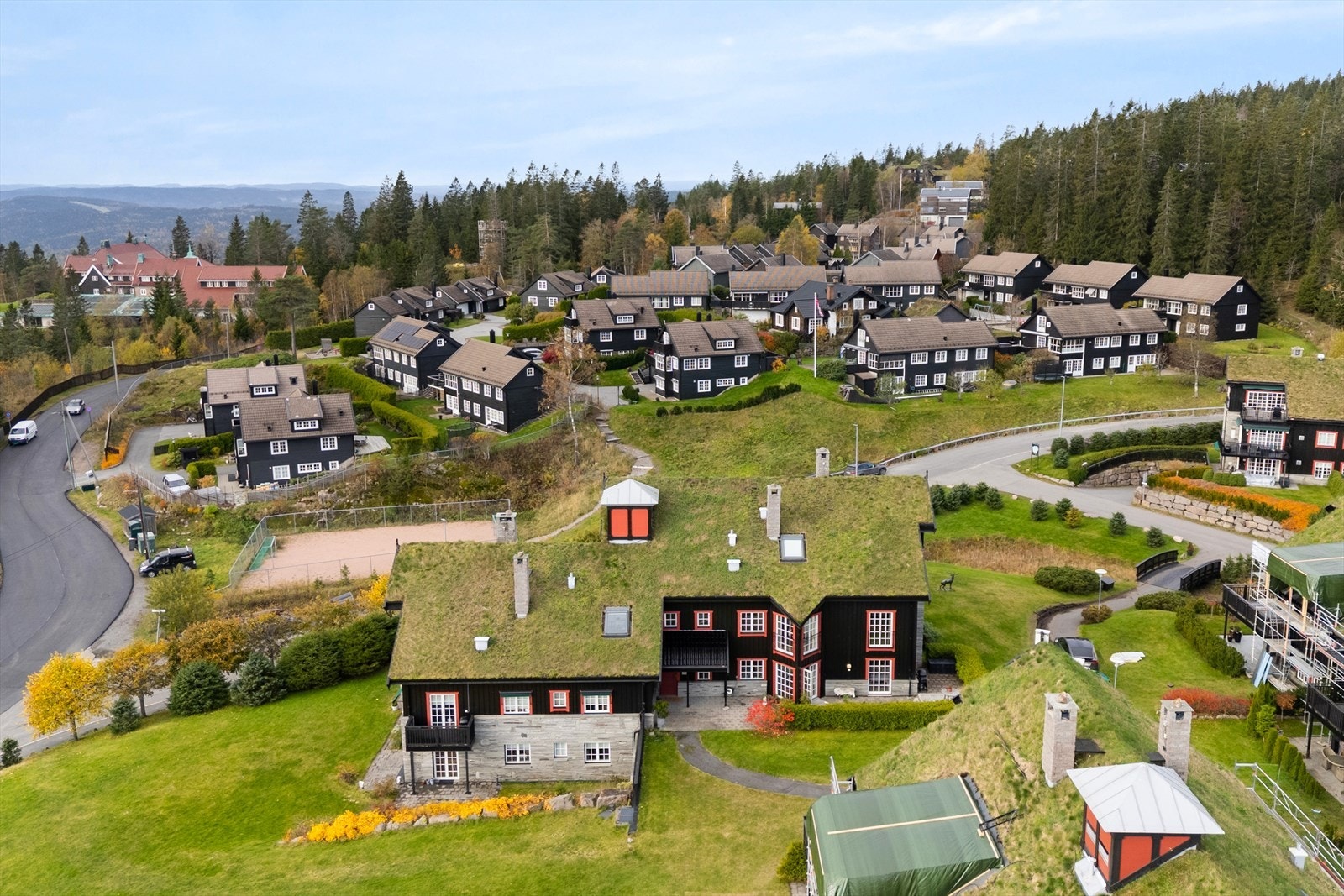 Sameiet har tatt opp et byggelån i forbindelse med nødvendig ekstraordinært vedlikehold. Se pkt. "sameiet" i salgsoppgaven for ytterligere informasjon. Galleribilde