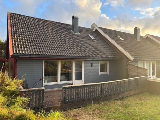 Fasade ca mot Øst Galleribilde