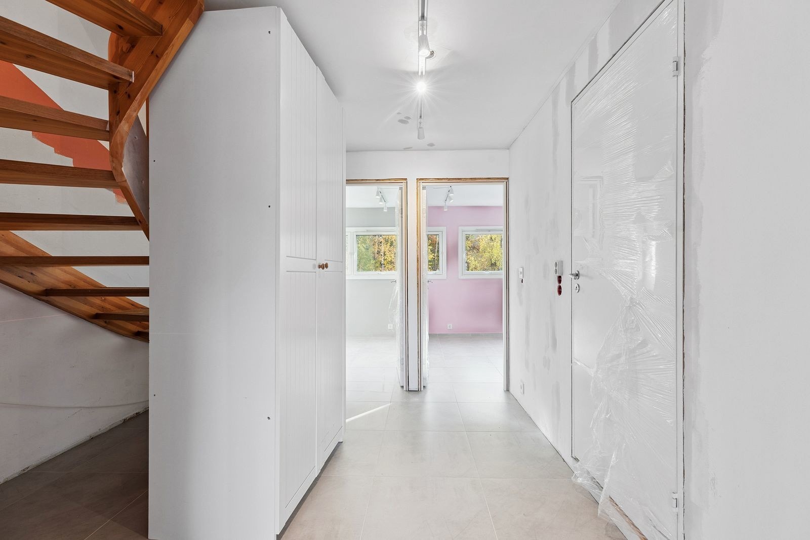 NTkyMzAyMzQ6bW9uaXRvcg== Galleribilde