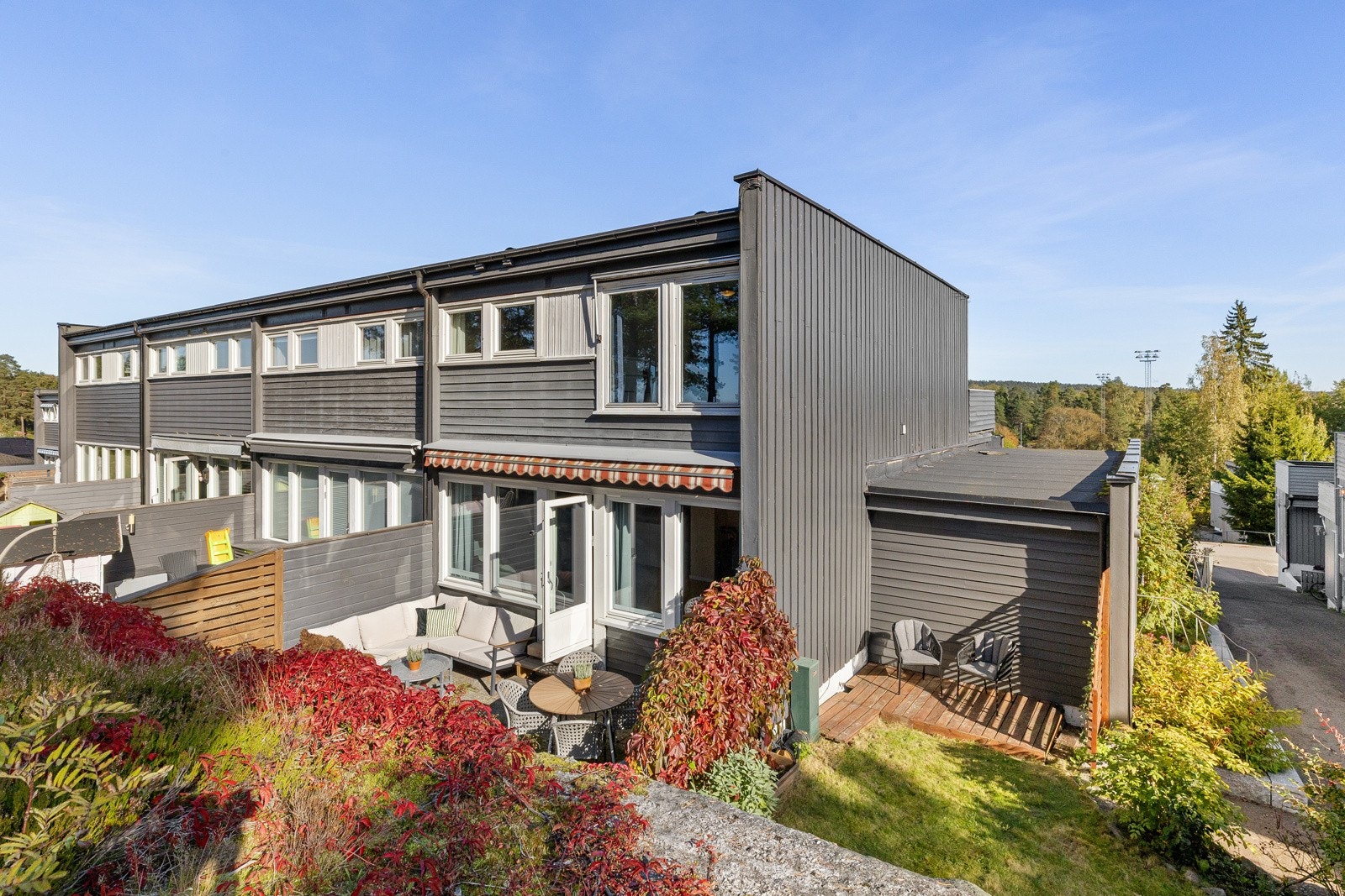 Oskar Braatens vei 5A - flott beliggende enderekkehus med god intern beliggenhet "midt i smørøyet" på Sofiemyr Galleribilde