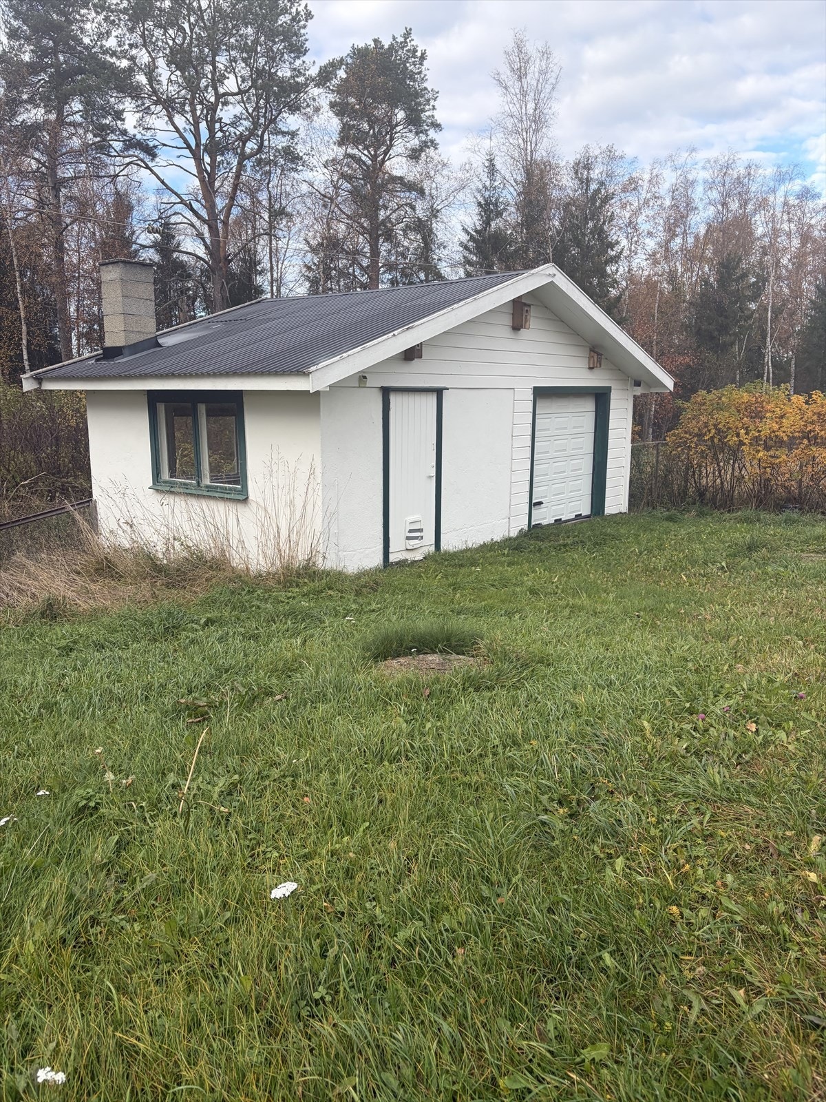 Garasje med oppholdsrom Galleribilde