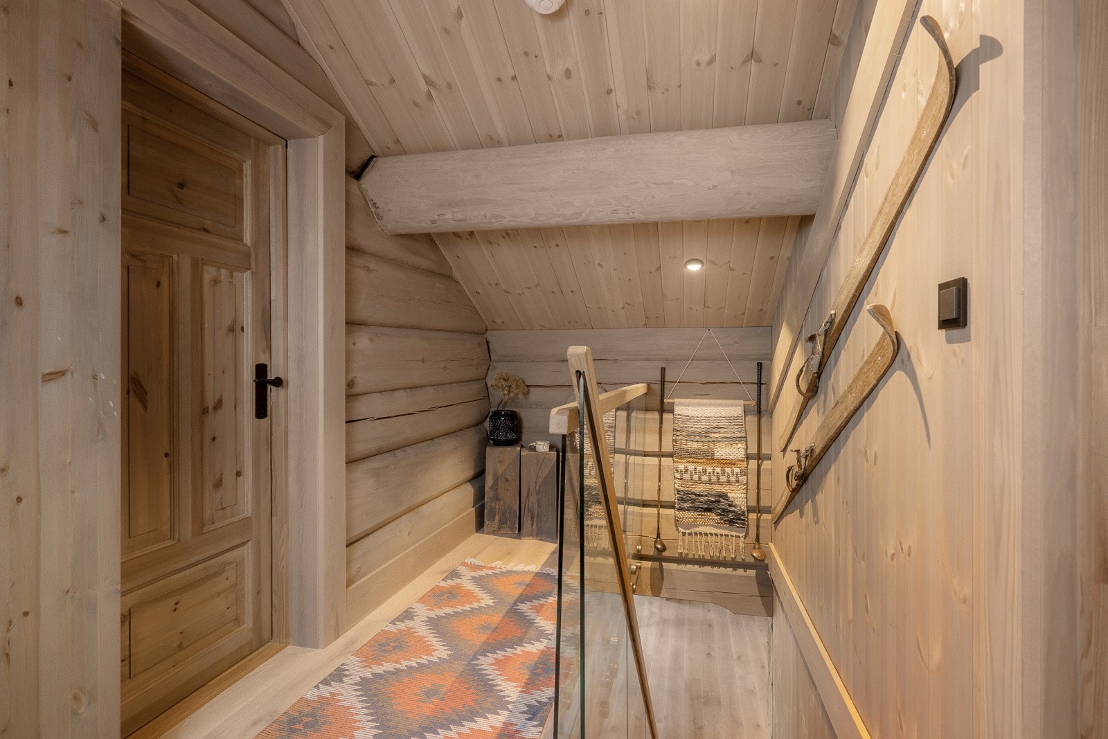 Trapperom til hyttas andre etasje. Galleribilde