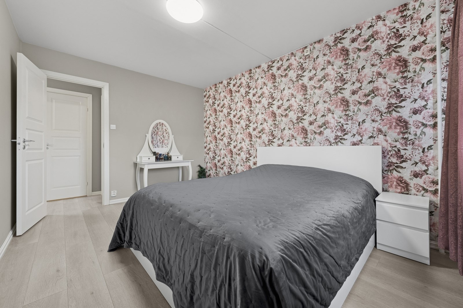 Leiligheten har 2 gode soverom. Galleribilde