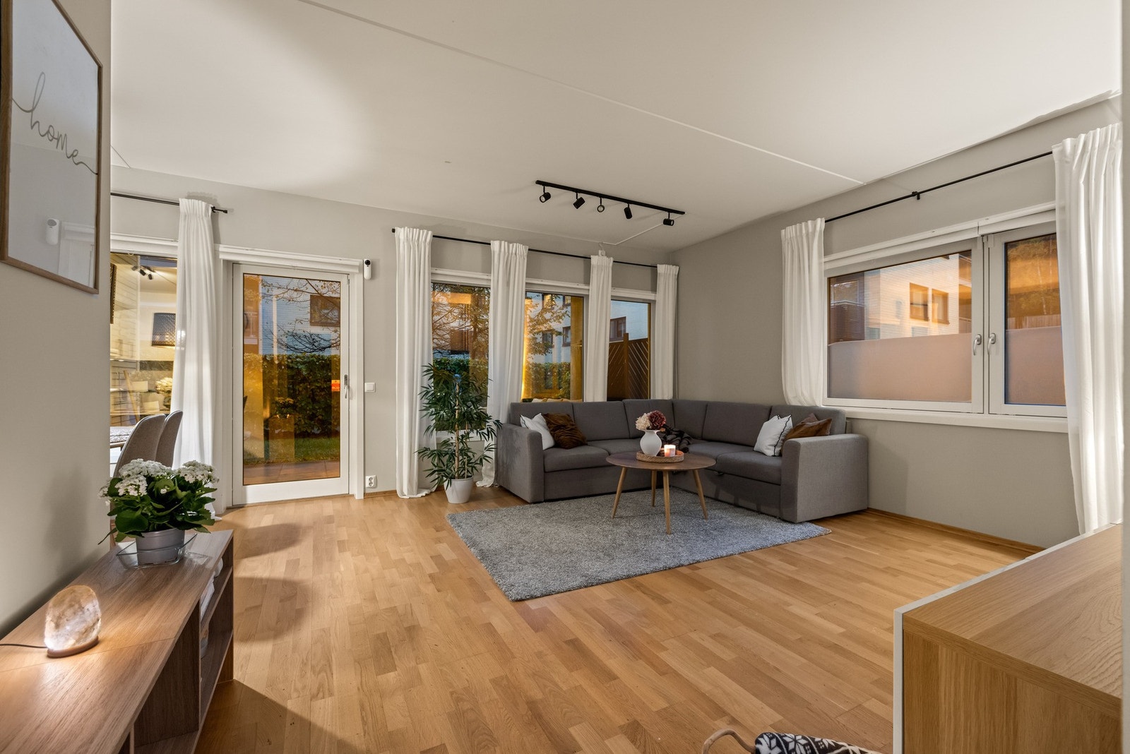 Den generøse takhøyden på ca. 2,60 meter forsterker følelsen av rom og luft. Galleribilde