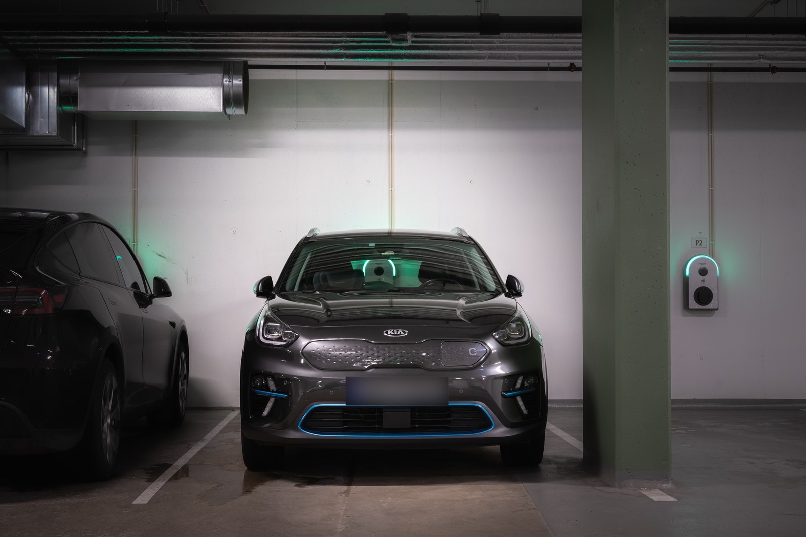 Leiligheten disponerer en garasjeplass med elbillader. Galleribilde