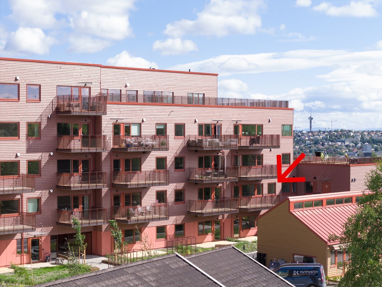 Ta gjerne kontakt med megler på 482 76 979 ved spørsmål eller om oppsatt visningstidspunkt ikke skulle passe. Galleribilde