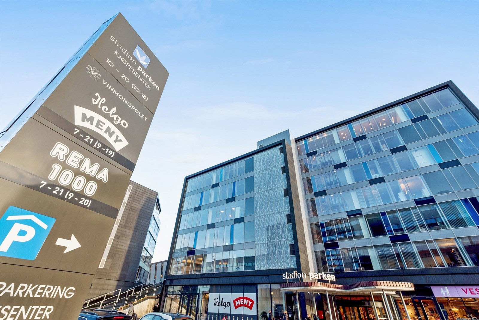 Med restauranter, butikker og treningssentre ved Stadion parken bare et steinkast unna, har du alt du trenger innen gangavstand. Galleribilde