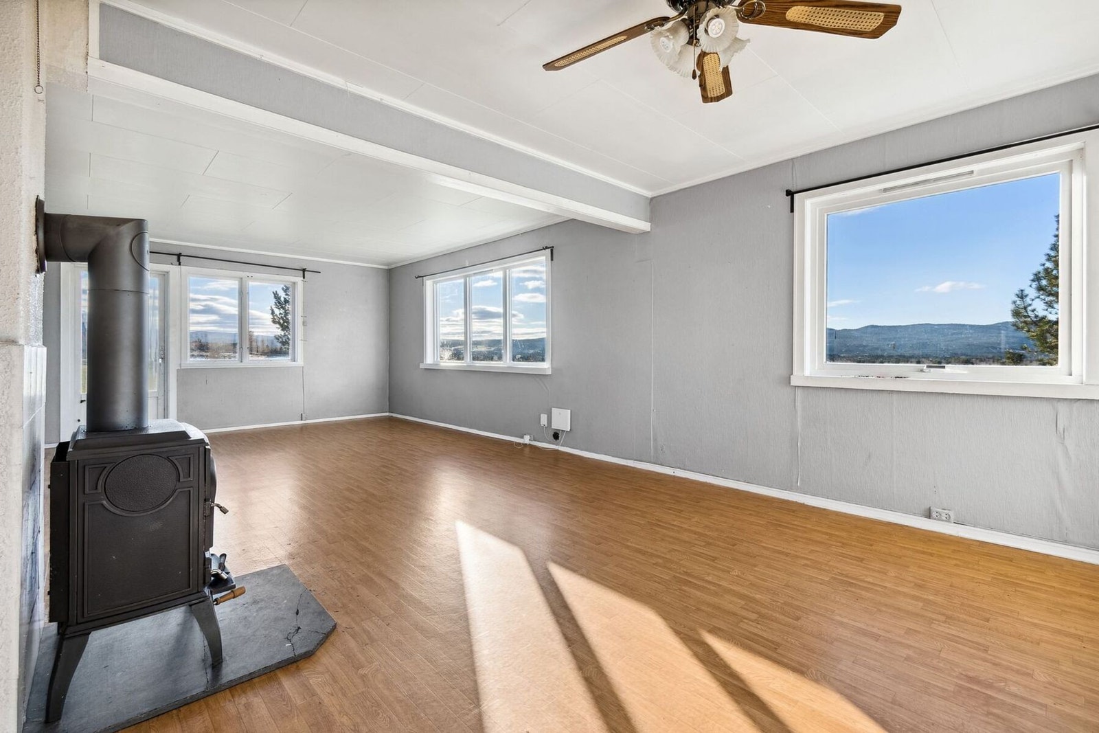 Kårhus. Galleribilde