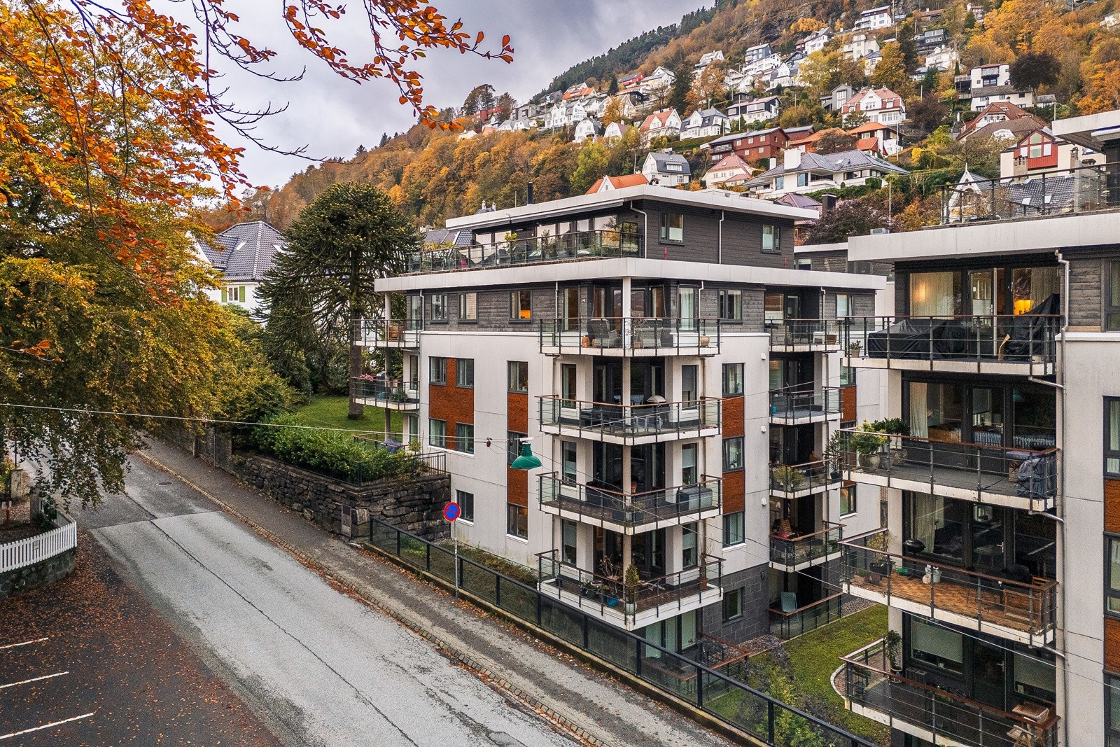 Er du fortsatt i tvil er du hjertelig velkommen på visning! Galleribilde