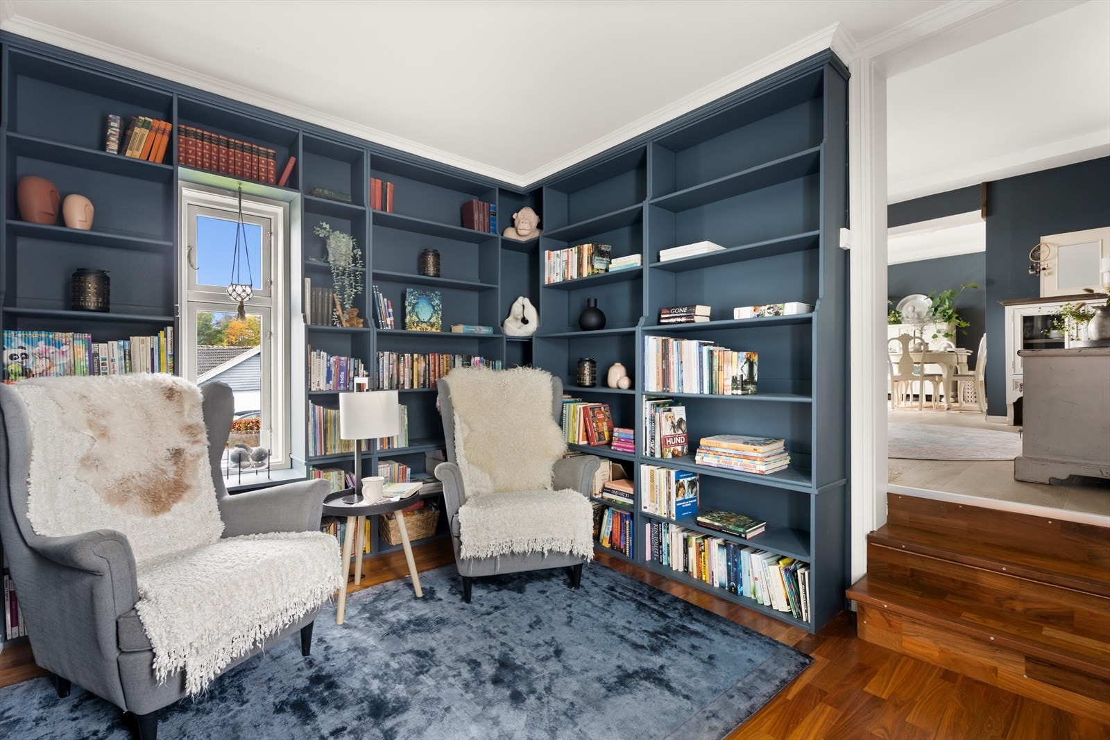 Bibliotek - perfekt for rolige øyeblikk med en god bok. Galleribilde