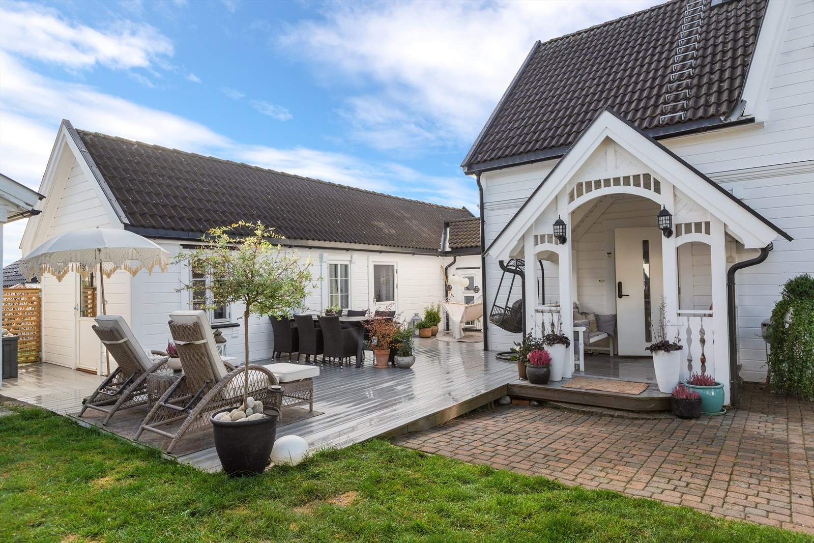 Her får du flotte, usjenerte uteplasser - perfekt for avslapning og sosiale sammenkomster. Galleribilde