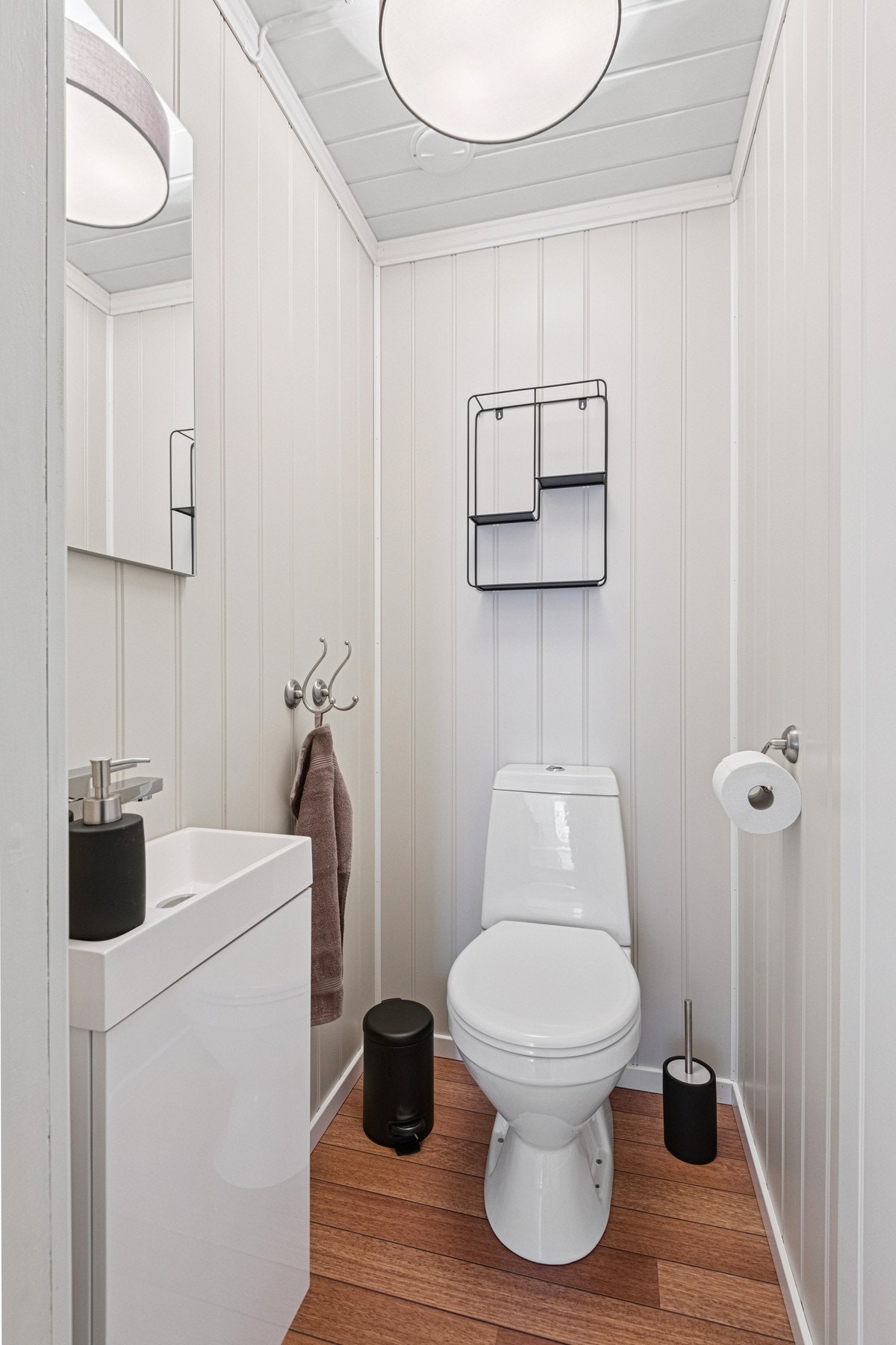 Toalettrom. Galleribilde