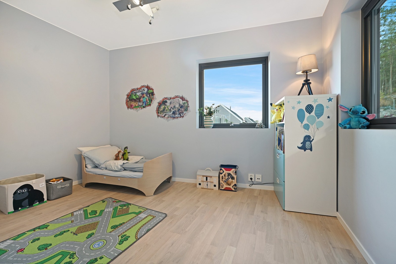 To av soverommene ligger i 1. etasje. Galleribilde