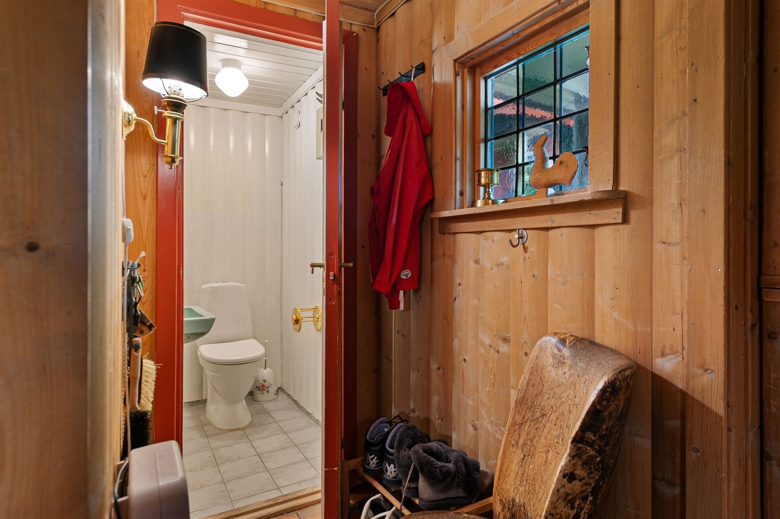 Toalettrom på øvre plan. Galleribilde