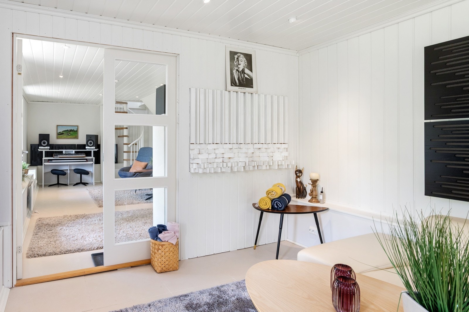 Tv-/medierom/musikkrom | downlights Galleribilde