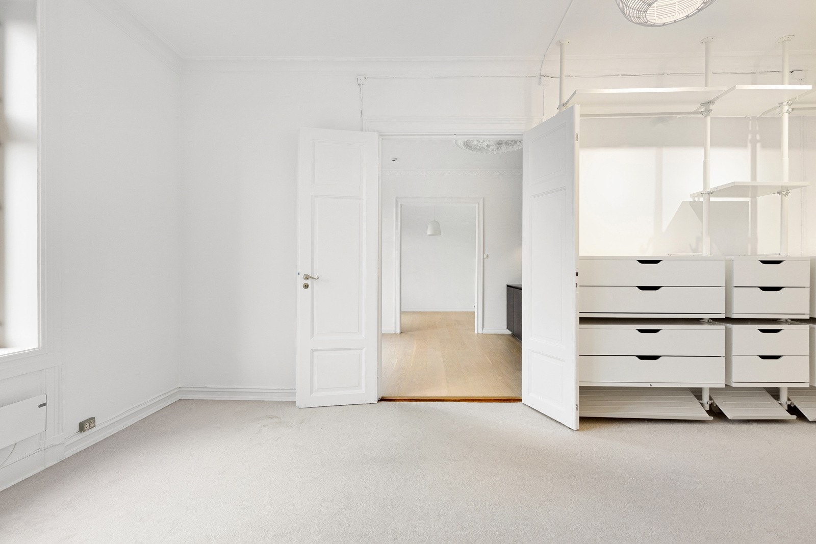 Nydelige fløydører. Galleribilde