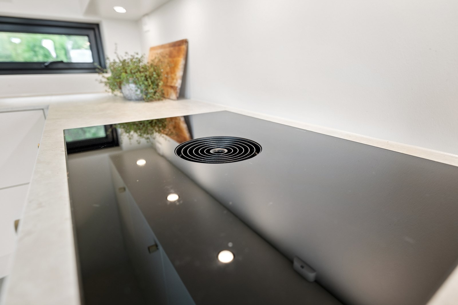 Koketoppen har integrert avtrekk Galleribilde