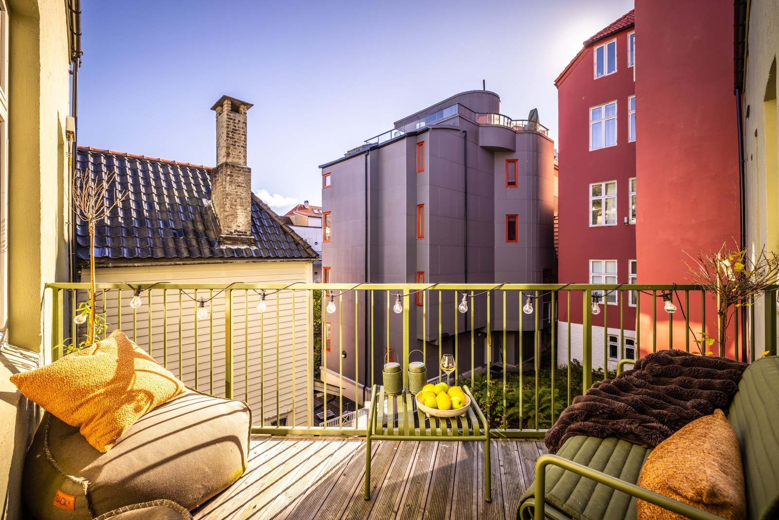 - Et deilig sted for morgenkaffe og dagsol - Galleribilde