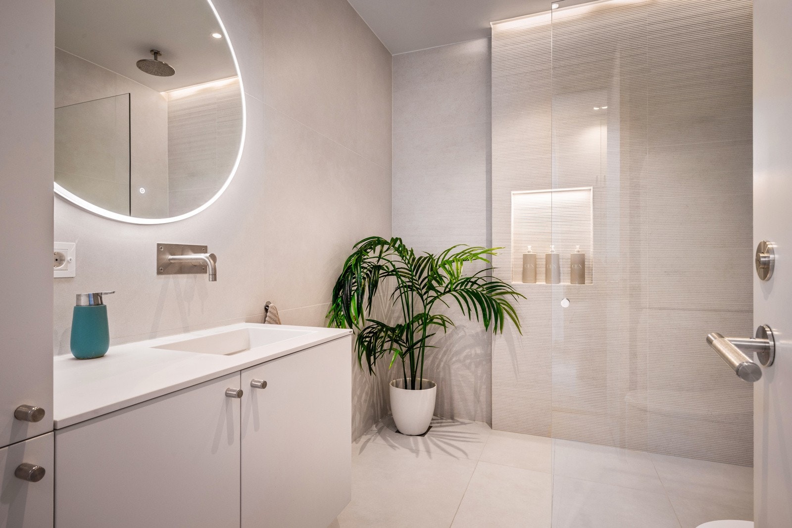 - Dette badet måler 6,5 kvm - Galleribilde