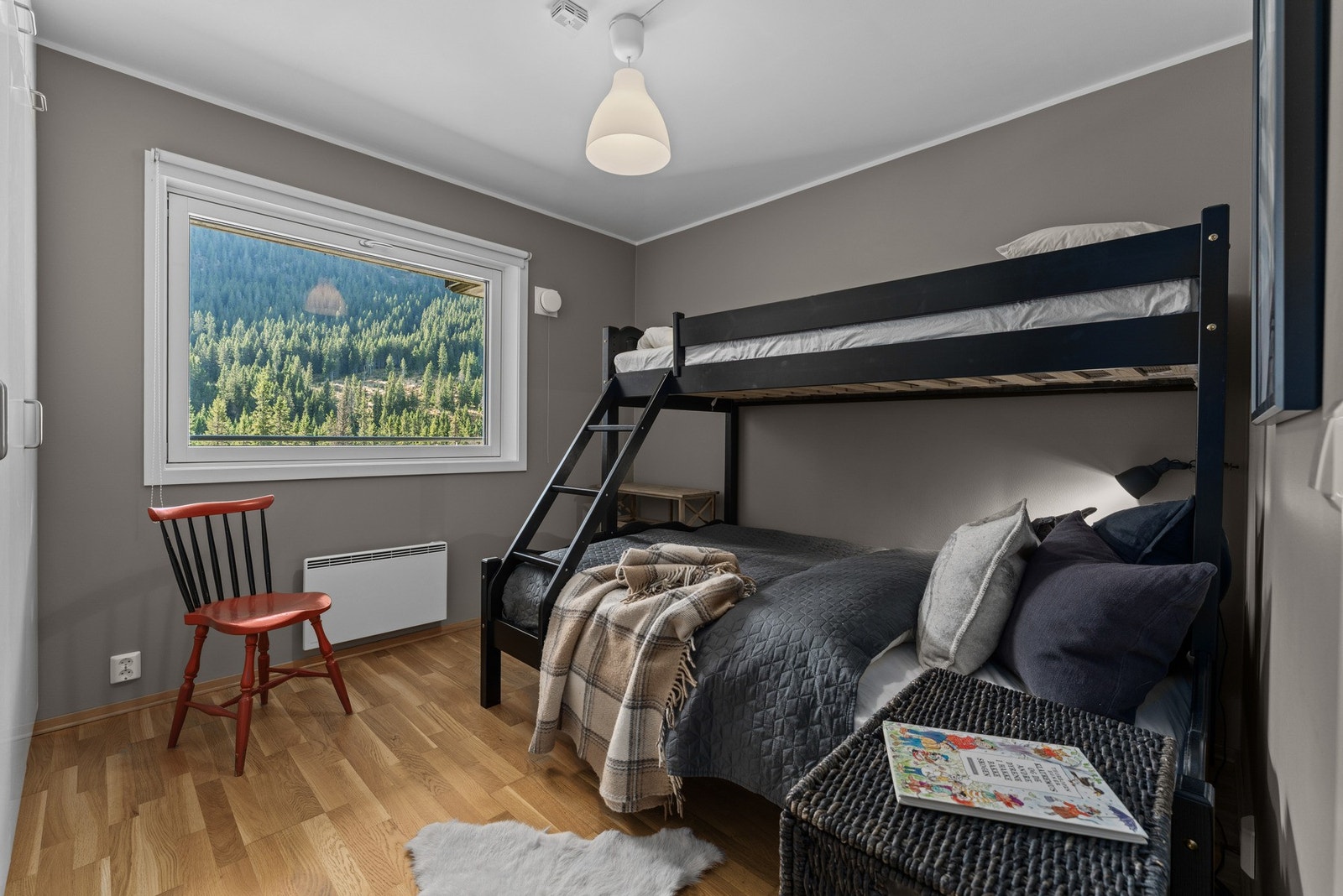 Det er hele fire soverom i leiligheten Galleribilde