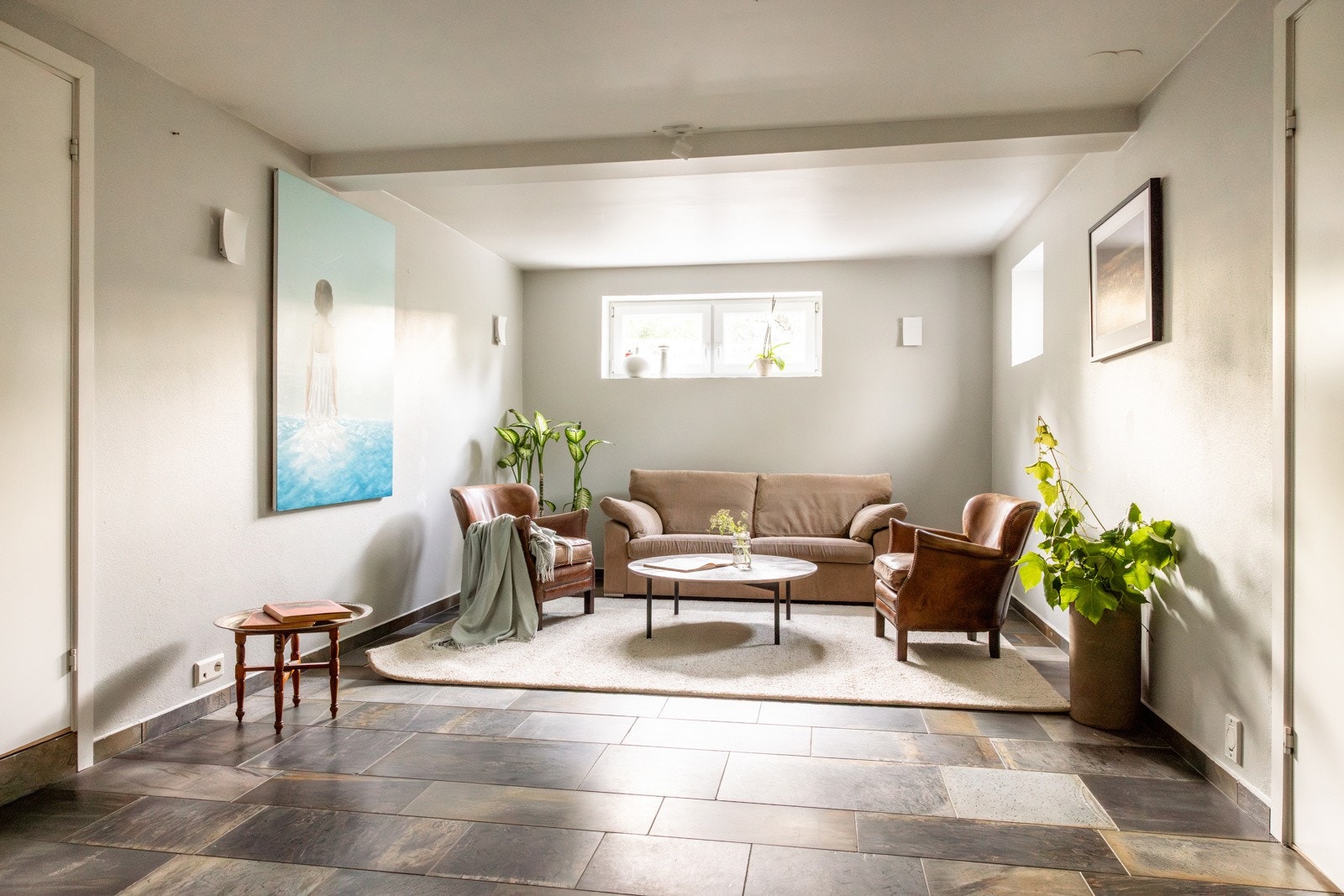 Innredet rom benyttet som kjellerstue. Galleribilde