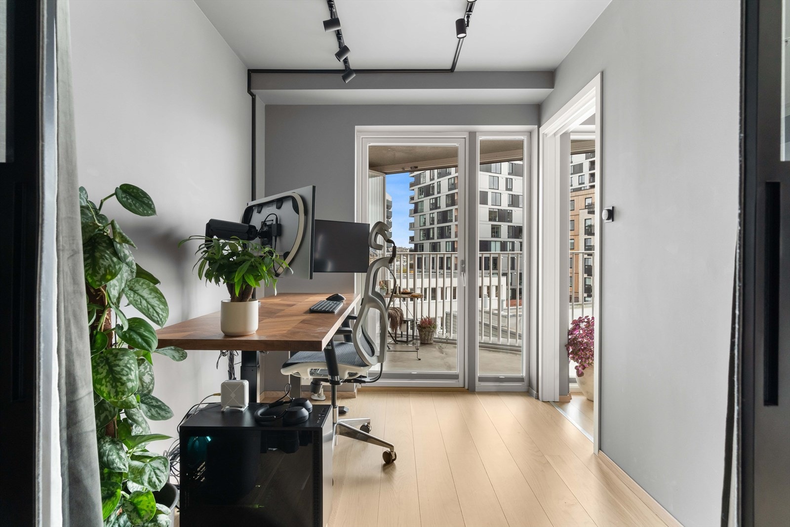 Soverommet benyttes i dag som kontor, men kan like gjerne brukes som soverom. Galleribilde