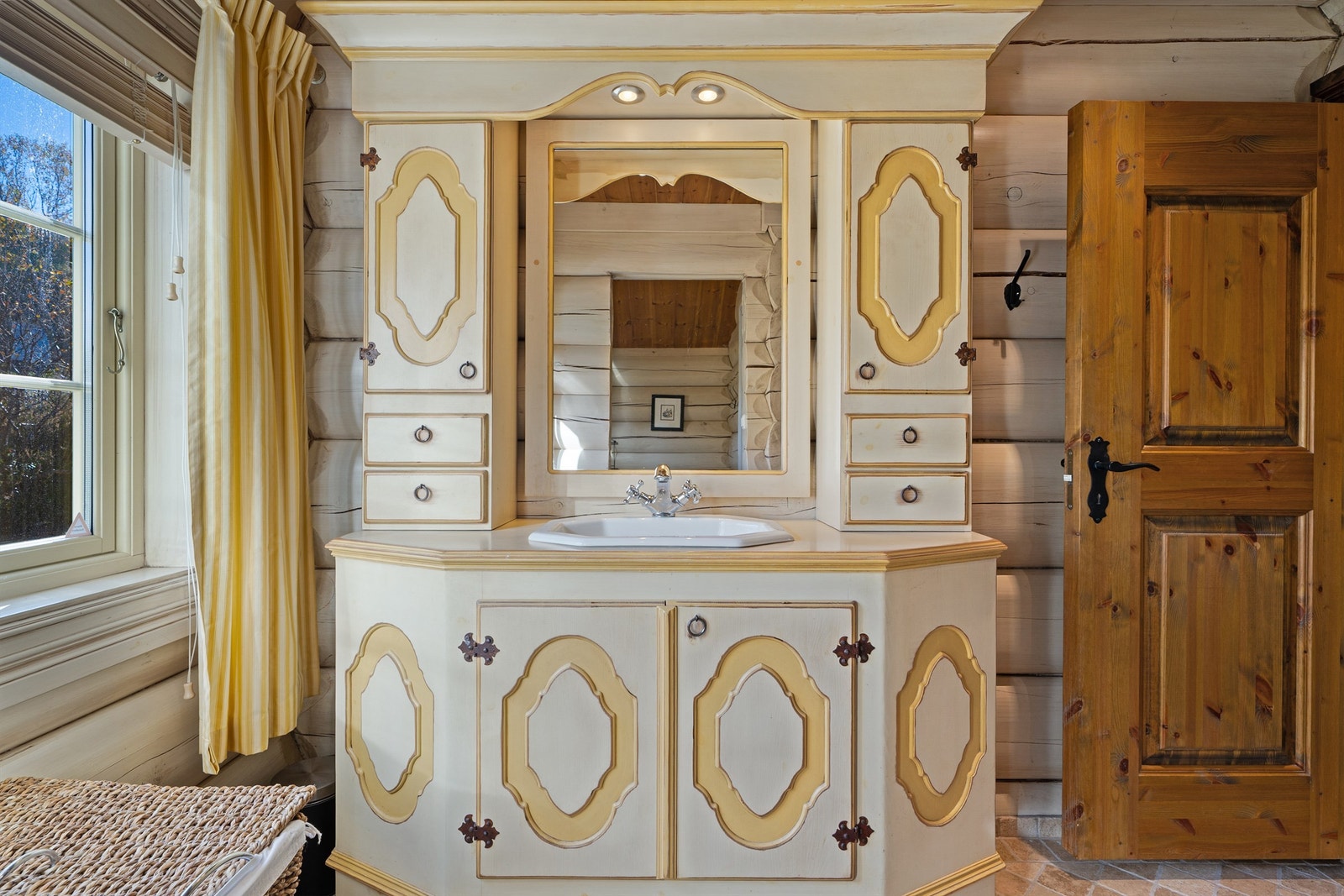 - Velkommen til Hovdeseter 51 - Galleribilde