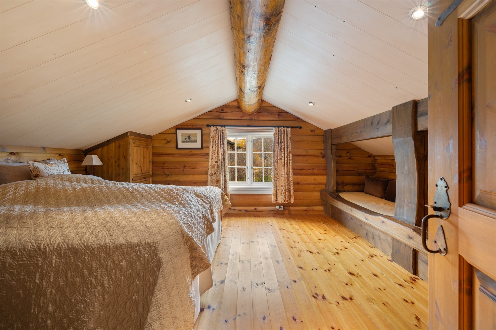 - Velkommen til Hovdeseter 51 - Galleribilde