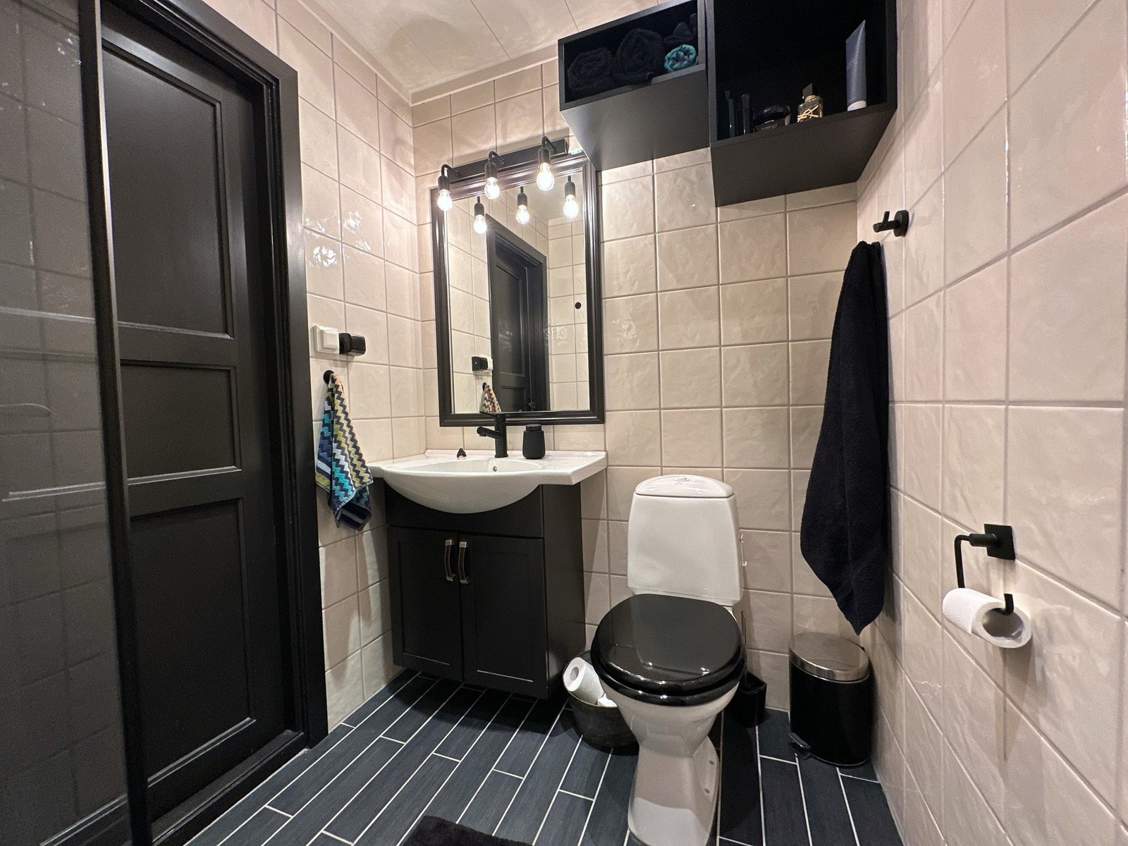 Delikat og oppgradert bad fra 2011 Galleribilde