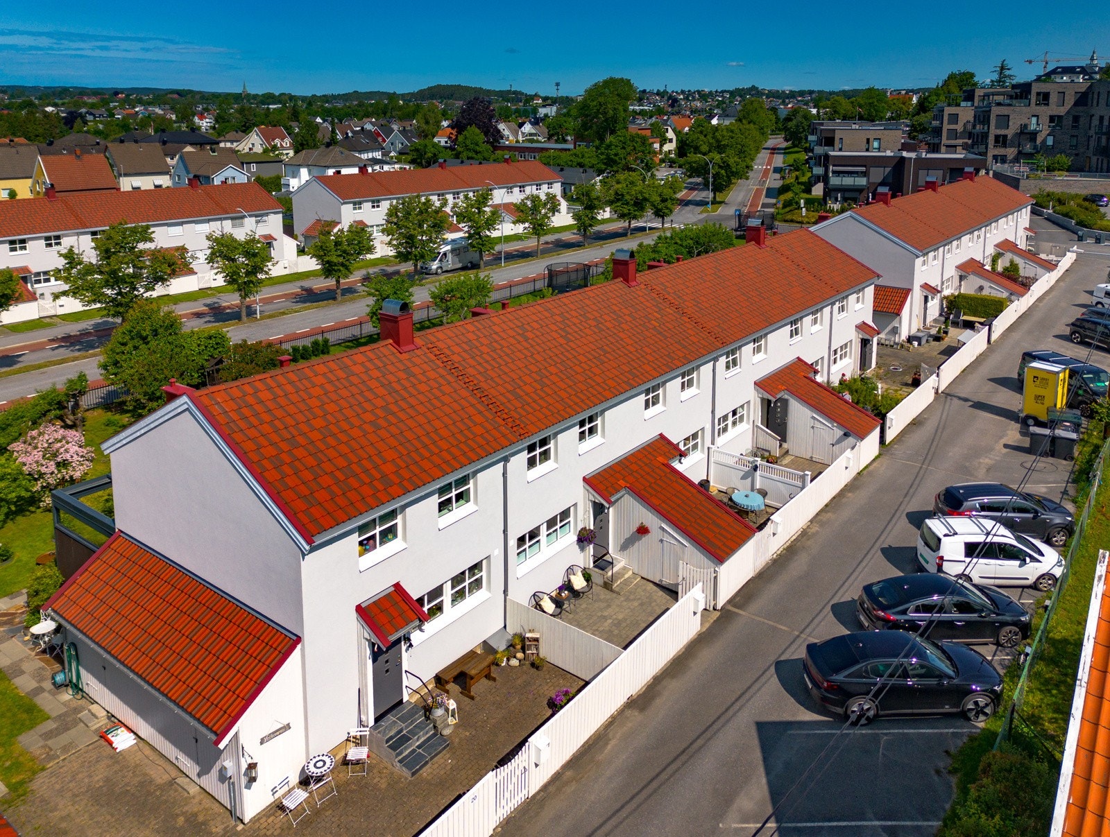 Velholdt borettslag med fin arkitektur Galleribilde