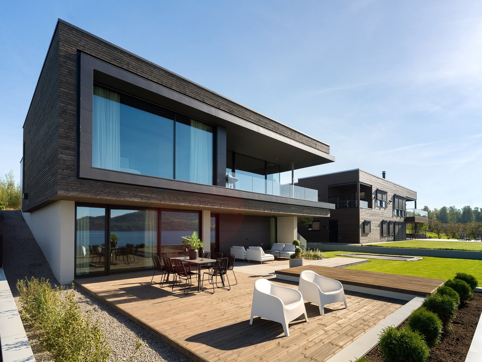 Eksklusivt boligfelt - Et nyere og attraktivt område med høy arkitektonisk standard. Galleribilde