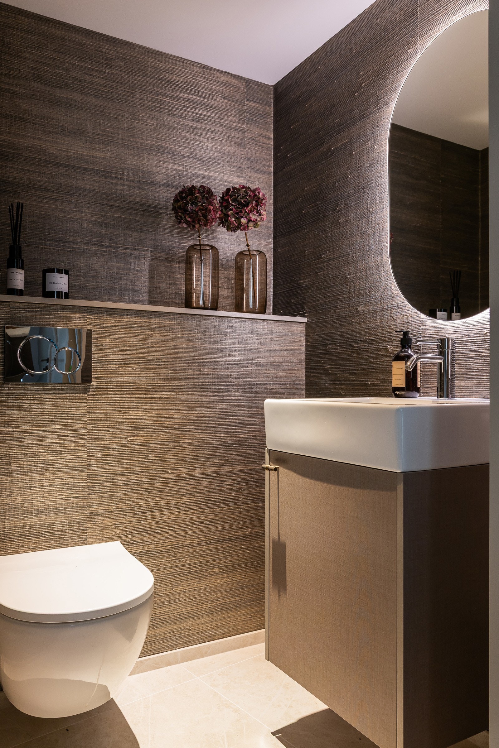 Ved entréen er det gjestetoalett