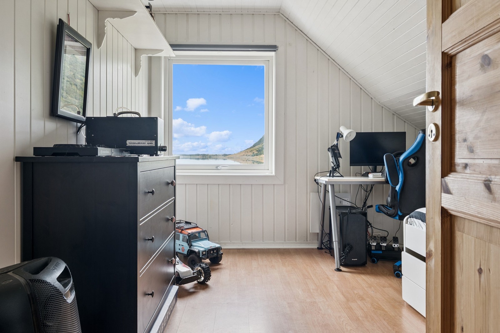 Gode vindusflater på alle rom som bidrar til et behagelig inneklima. Galleribilde