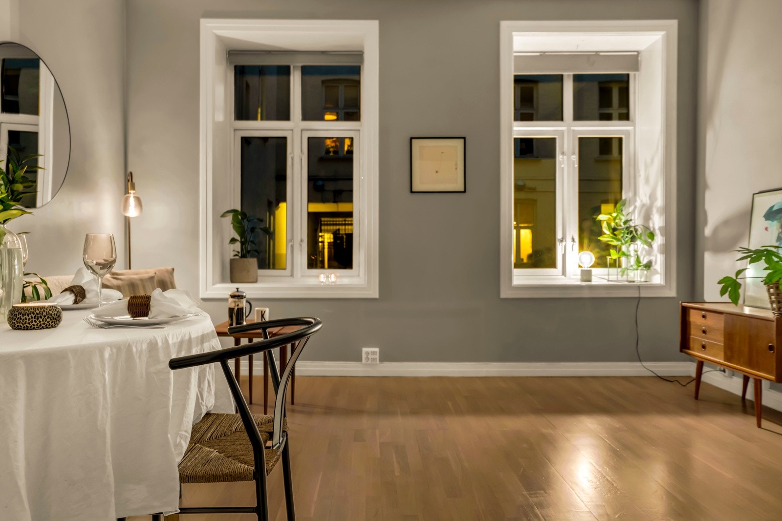 Tor Martin Tinderholt v/Privatmegleren Aksept har gleden av å ønske velkommen til Møllergata 38C! Galleribilde