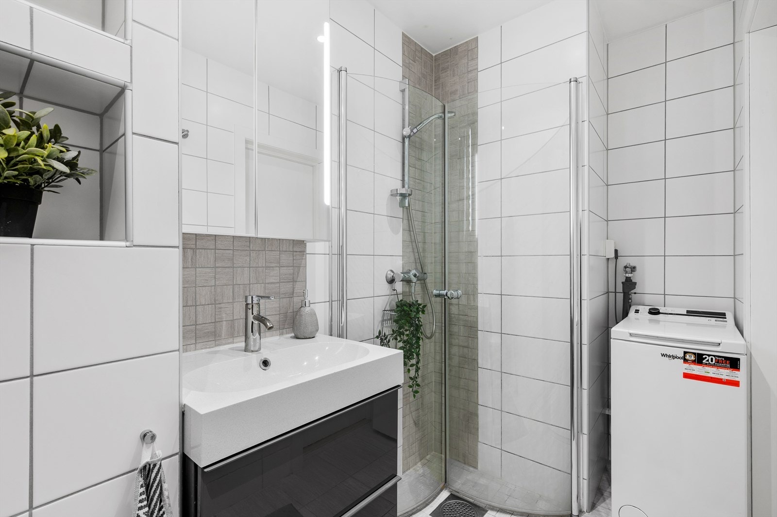 I bygget er det felles vaskeskjeller om man ønsker å frigjøre plass på badet. Galleribilde