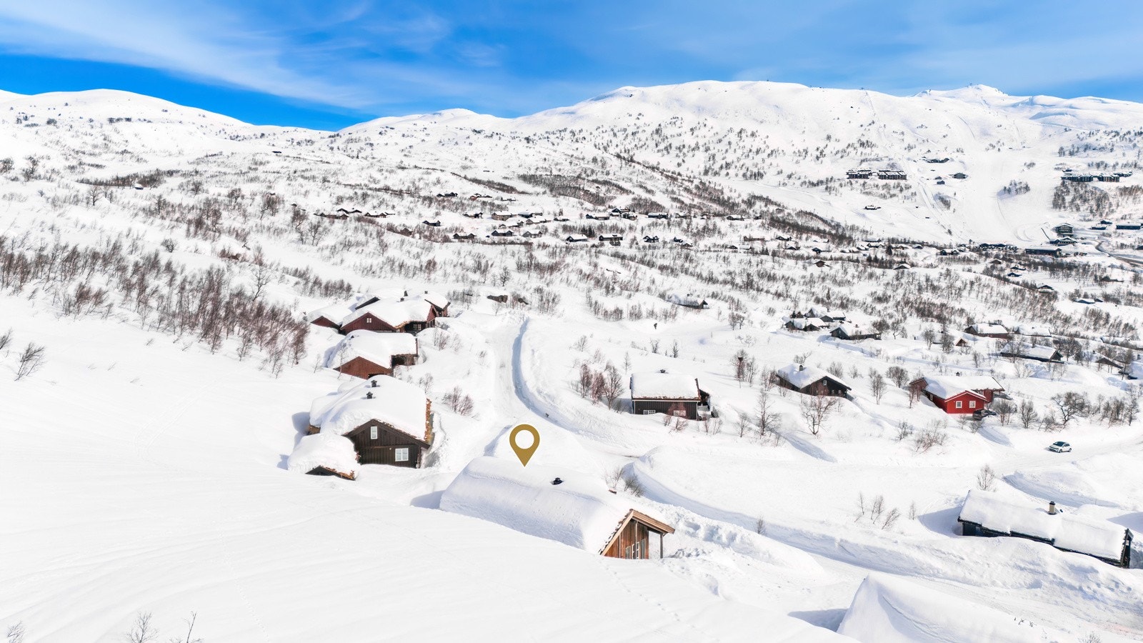 Fantastisk beliggenhet med ski løypene rett utenfor hytten. Galleribilde