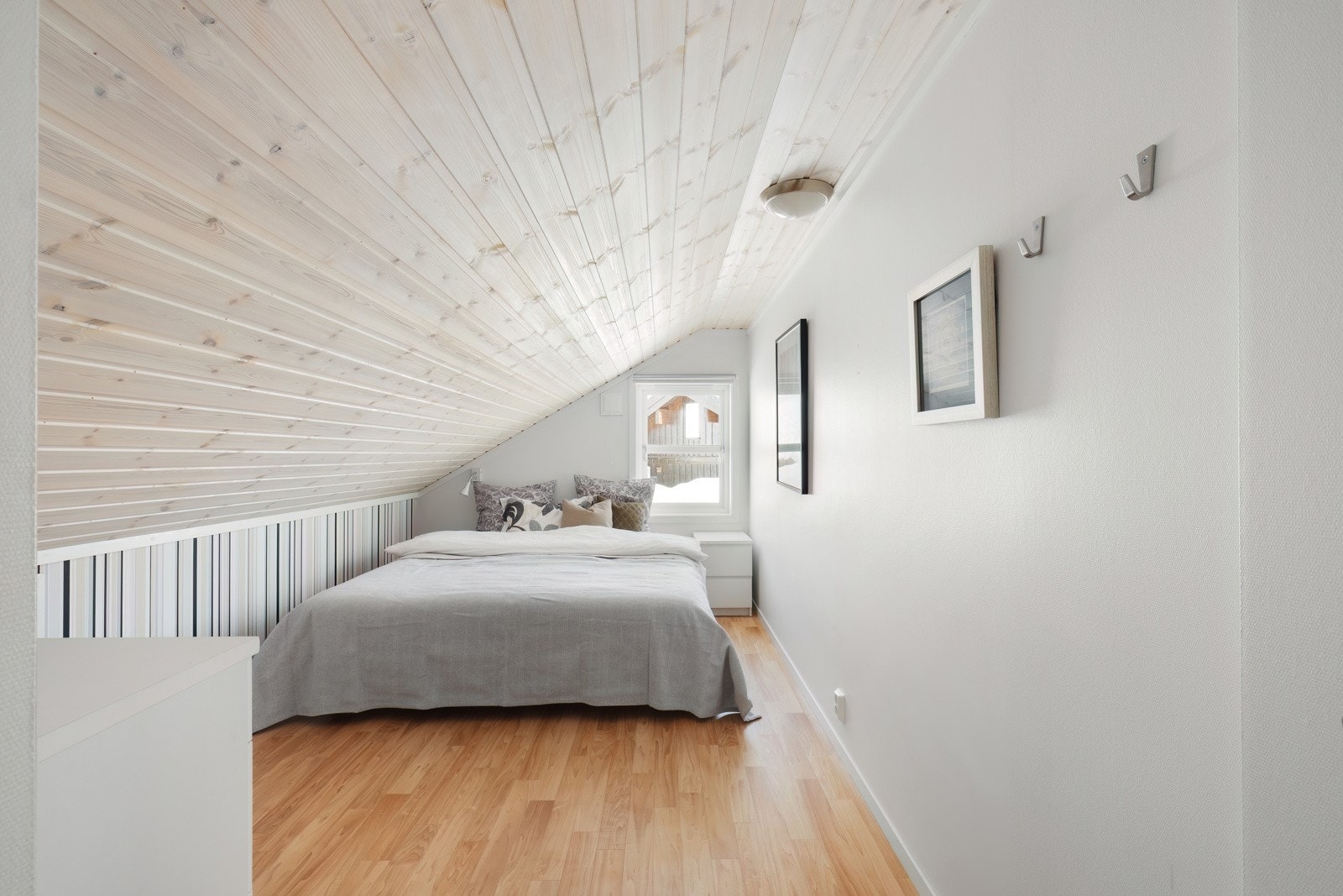 Soverom 1 på loft. Galleribilde