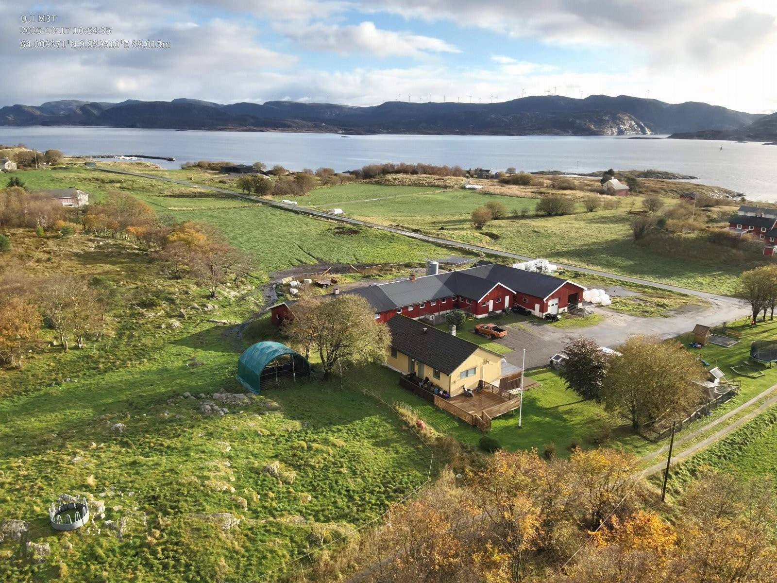 Gårdstun Galleribilde