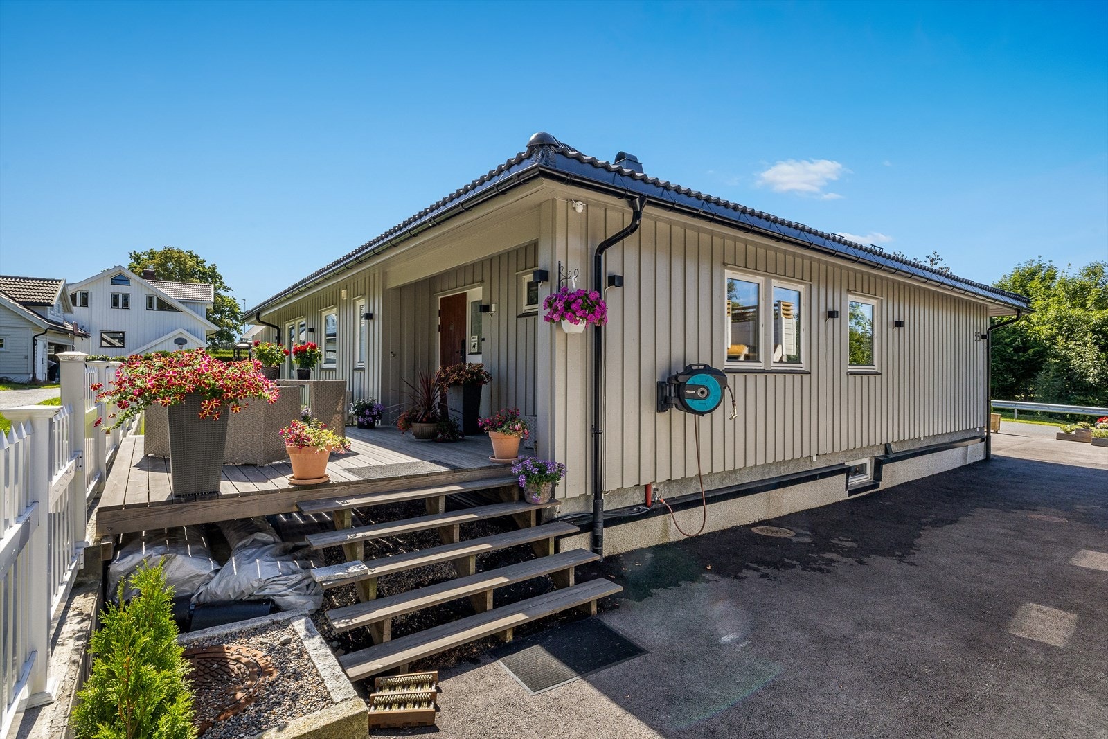 Pent og hyggelig inngangsparti. Galleribilde