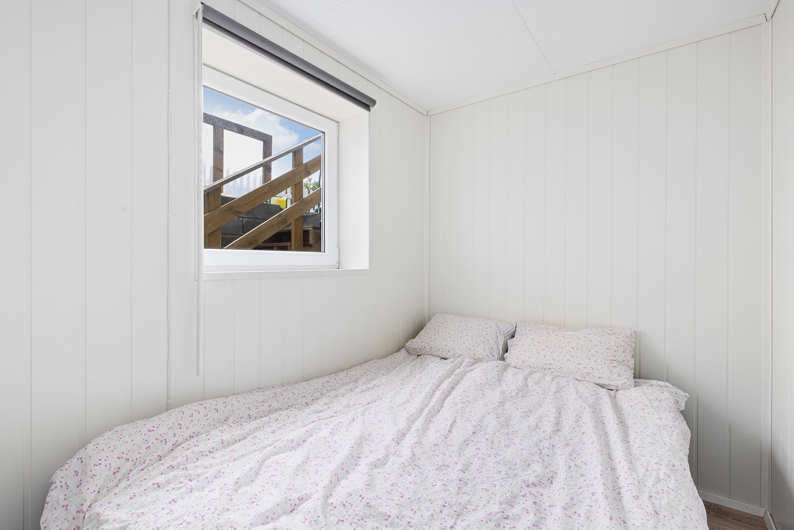 Hybelen er innredet med to soverom. Galleribilde