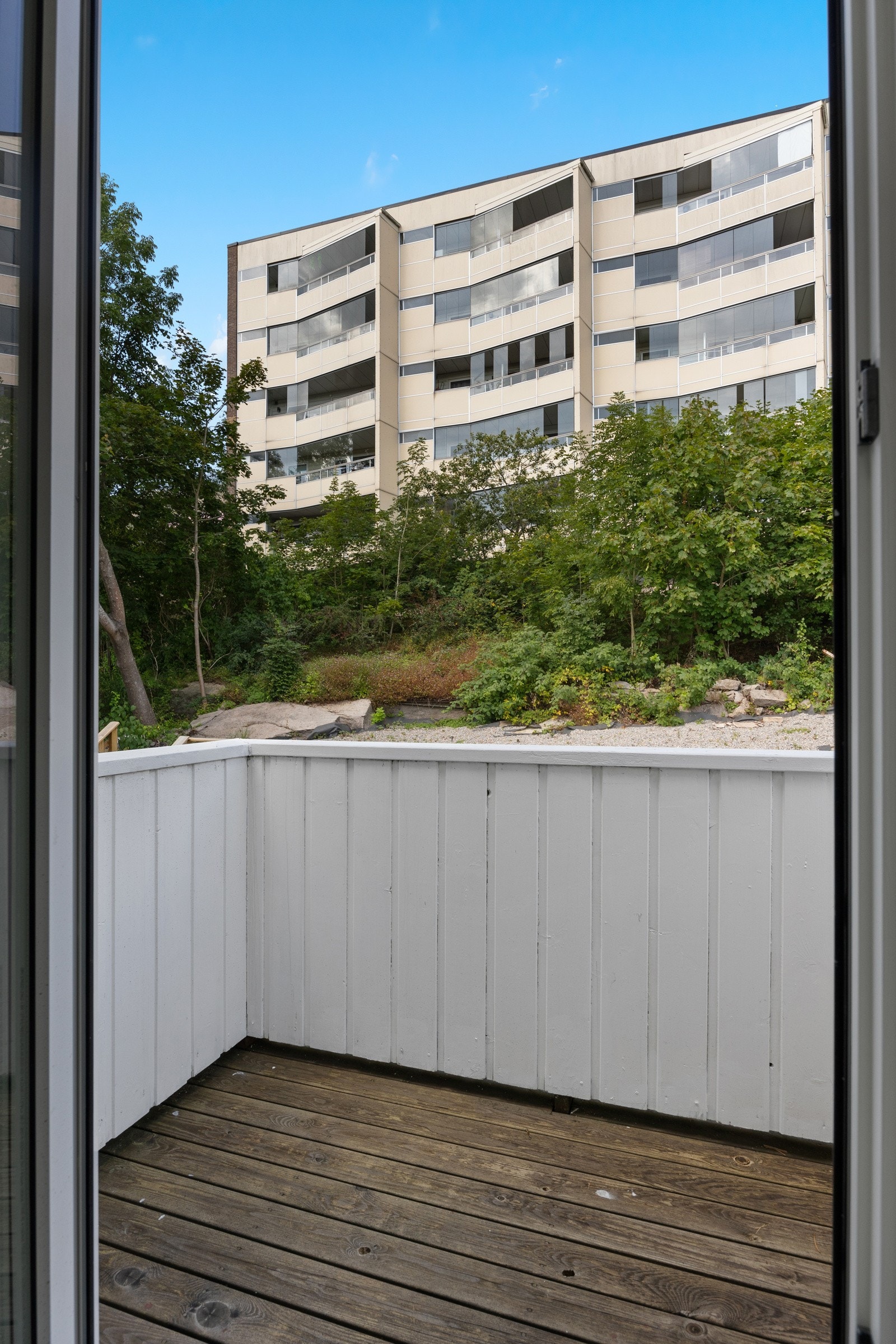 Balkong på 2 m2 ut fra 2. etasje. Galleribilde