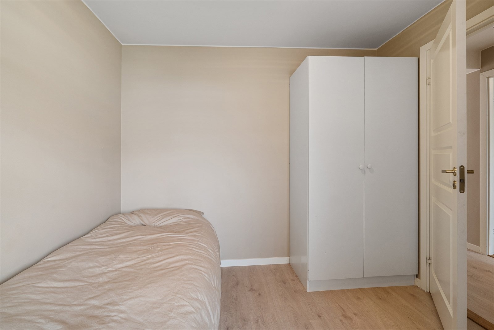 Soverom 3 egner seg perfekt som barnerom, kontor eller gjesterom - alt etter behov. Galleribilde