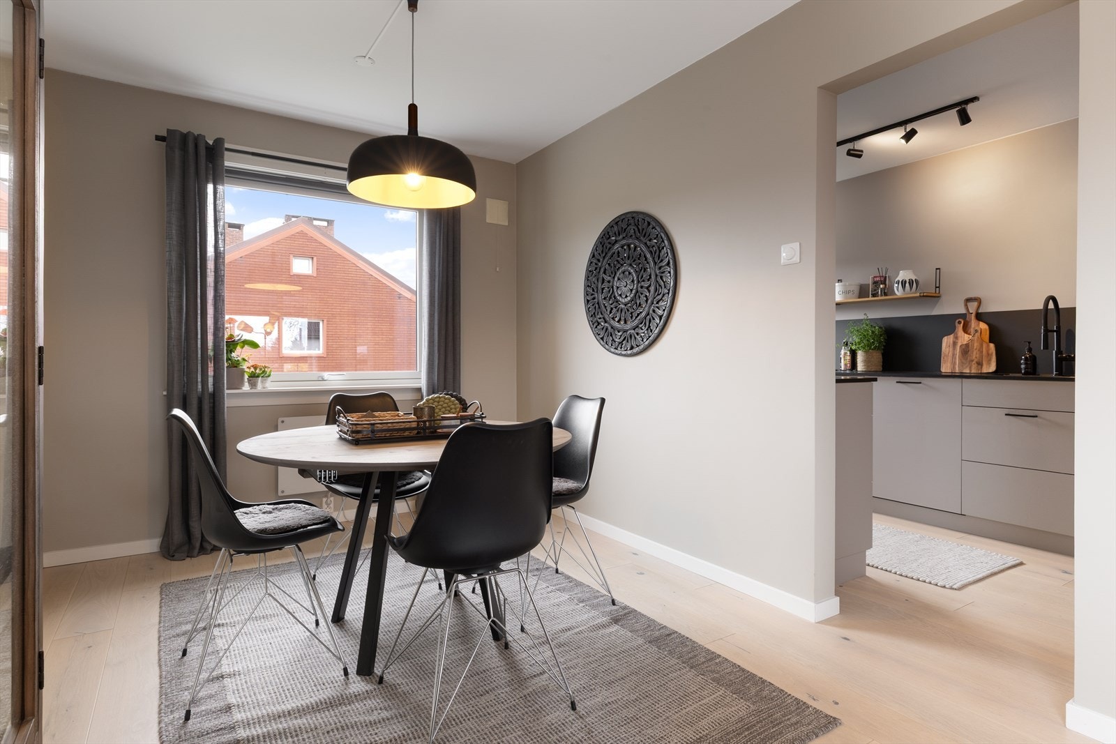 Som alternativ planløsning viser kan man her sette opp en lettvegg dersom man har behov for et ekstra rom i leiligheten Galleribilde