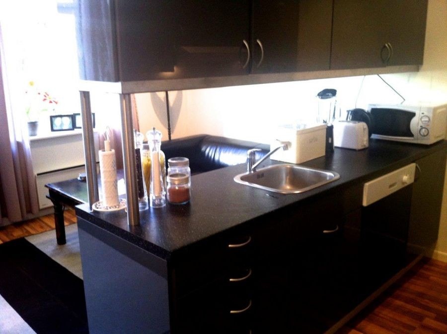 Stue med kjøkken Galleribilde