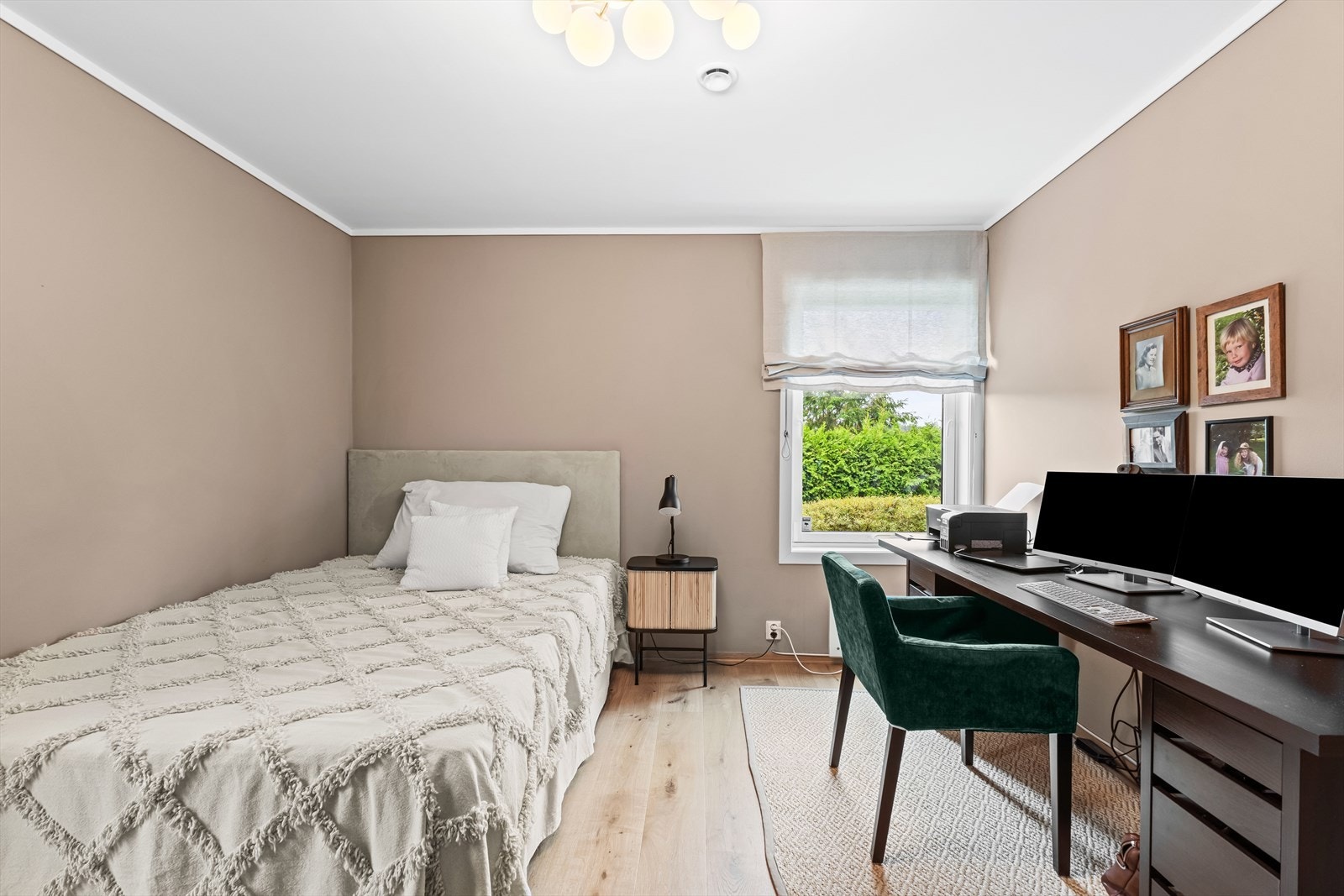 Dette rommet ble tidligere benyttet som hovedsoverom. Galleribilde