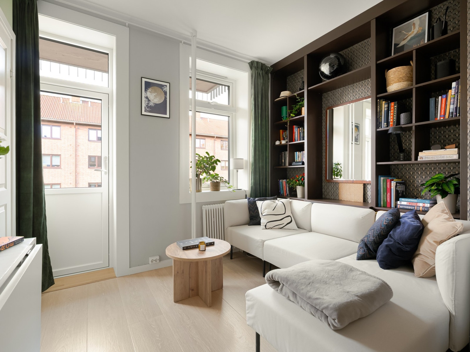 Velkommen til en stilfull og godt utnyttet leilighet på beste Bjølsen! Foto: Alexander Granlie (boliggram) Galleribilde